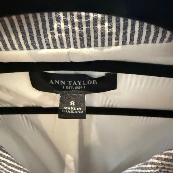 Ann Taylor Blazer - Picture 3 of 6